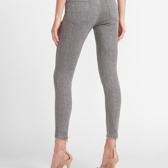 Express Super High Waisted Snakeskin Print Skinny - Picture 2 of 5